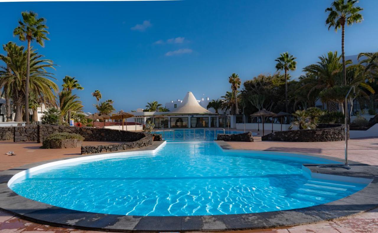 House First Line Of The Sea Villa Costa Teguise Exterior photo