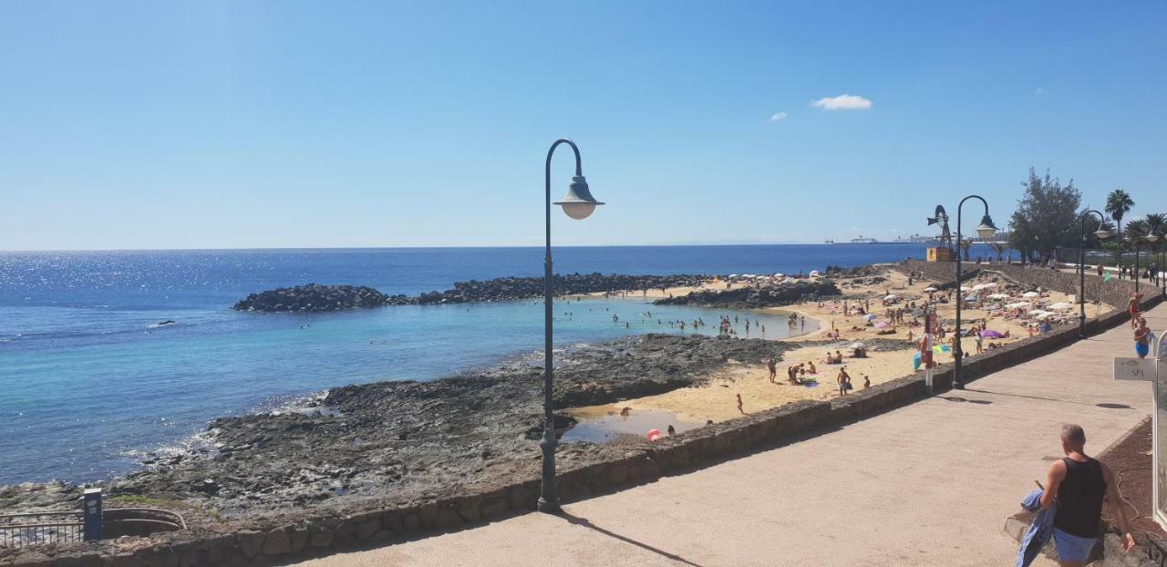 House First Line Of The Sea Villa Costa Teguise Exterior photo